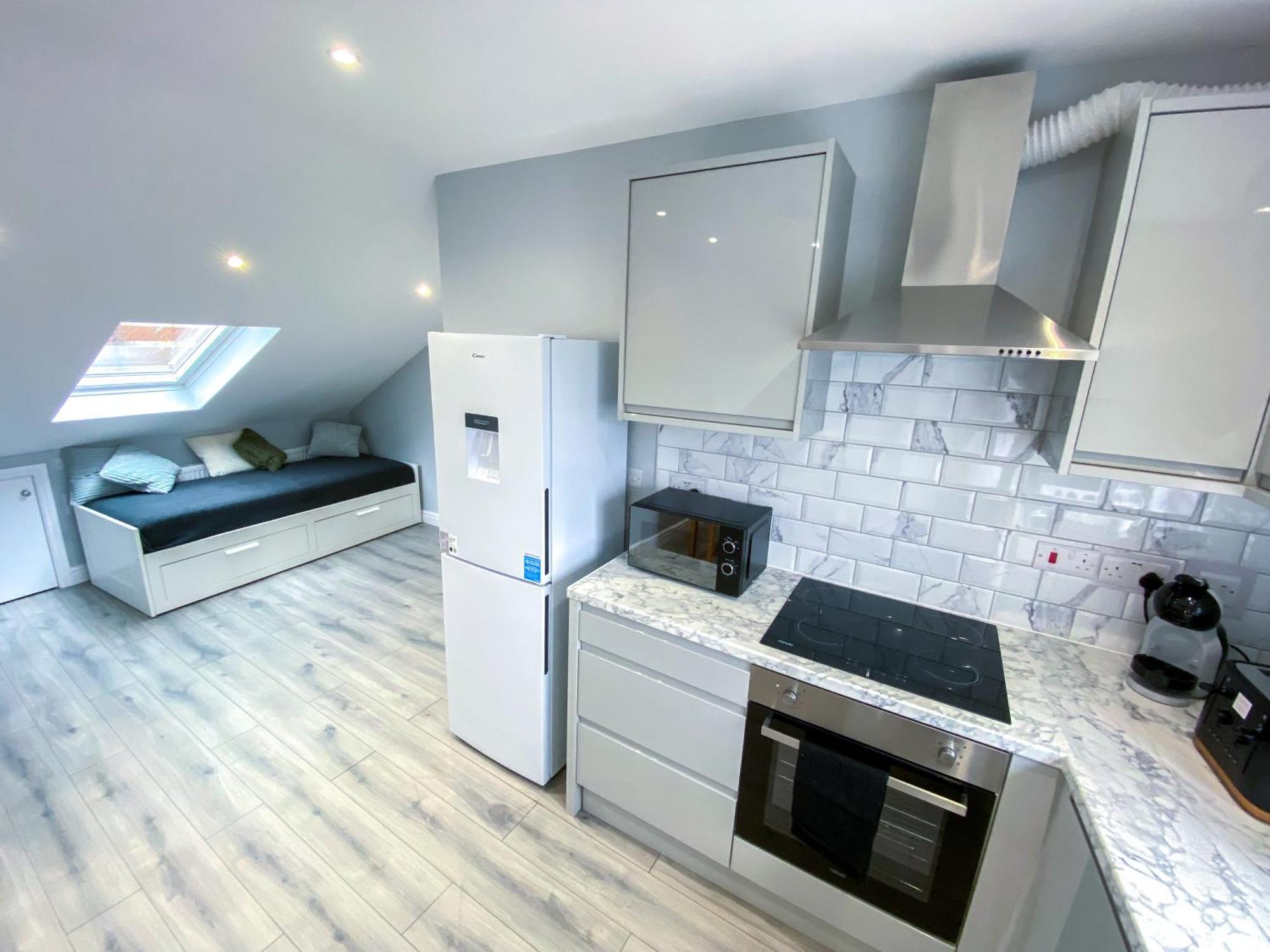 Large 1-Bedroom Flat, 5 Guest, London - F4 エクステリア 写真